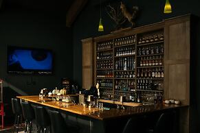 Sagecliffe Resort & Spa