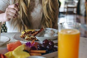 Sagecliffe Resort & Spa