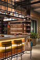 Moxy St. Petersburg Downtown