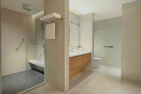 Element Yangjiang Hailing Island