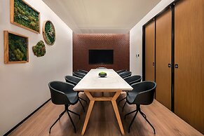 Element Yangjiang Hailing Island