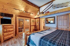 Pittsburg Lake House w/ Magalloway Mountain Views!