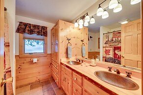Pittsburg Lake House w/ Magalloway Mountain Views!