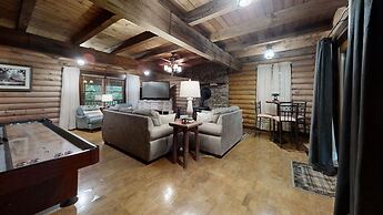 Three Bears of Gatlinburg