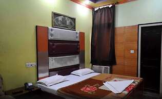 Hotel Krishna Palace By GRB