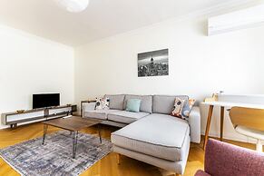 Chic Flat 5 min to Moda Pier