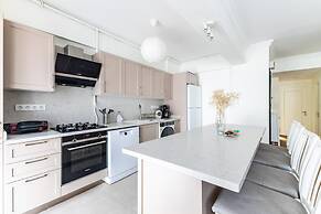 Chic Flat 5 min to Moda Pier