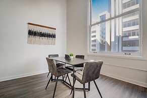 CozySuites The Block Skybridge Access