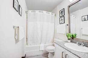 CozySuites The Block Skybridge Access