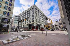 CozySuites The Block Skybridge Access