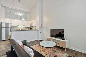 CozySuites The Block Skybridge Access