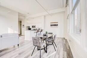 CozySuites The Block Skybridge Access