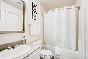 CozySuites The Block Skybridge Access