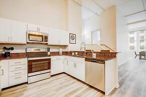 CozySuites The Block Skybridge Access