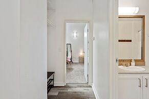 CozySuites The Block Skybridge Access