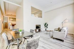 CozySuites The Block Skybridge Access