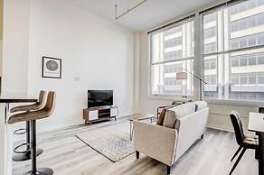 CozySuites The Block Skybridge Access