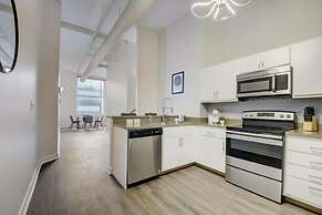 CozySuites The Block Skybridge Access