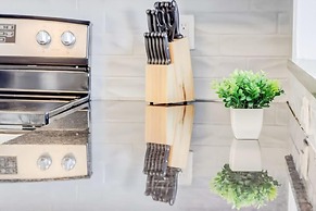 CozySuites The Block Skybridge Access