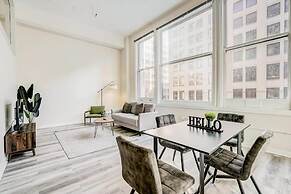 CozySuites The Block Skybridge Access