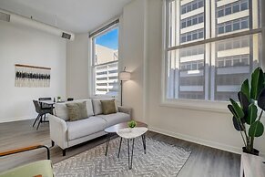 CozySuites The Block Skybridge Access