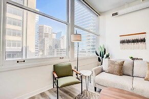 CozySuites The Block Skybridge Access