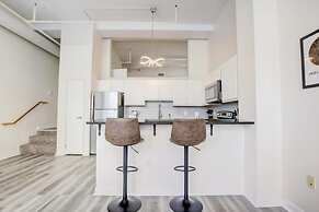 CozySuites The Block Skybridge Access