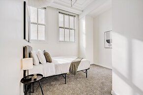 CozySuites The Block Skybridge Access