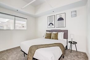 CozySuites The Block Skybridge Access