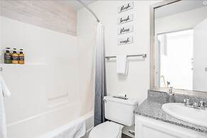 CozySuites The Block Skybridge Access