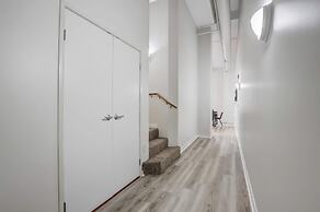 CozySuites The Block Skybridge Access