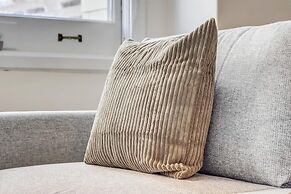 CozySuites The Block Skybridge Access