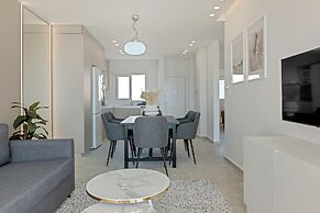 Phaedrus Living: Seaview Luxury Flat Limnaria 150