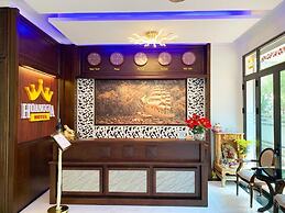 Hoang Gia Hotel Dong Tru -by Bay Luxury