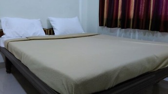 Hotel Golden & Guest House