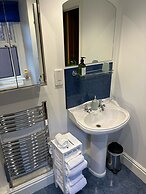 Brooklands Guest House