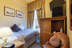 Brooklands Guest House