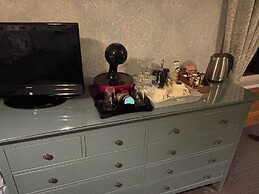 Brooklands Guest House