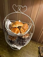 Brooklands Guest House