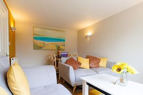Lolite Apartment in Cambridge