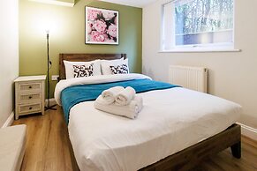 Lolite Apartment in Cambridge