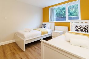 Lolite Apartment in Cambridge