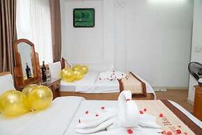 Phuong Dong Hotel Cau Giay -by BayLuxury