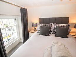 Market Square Maisonette