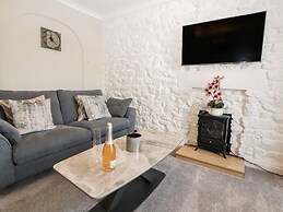 Market Square Maisonette