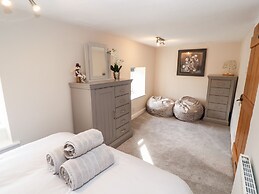 Market Square Maisonette