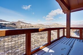 All-season Heber City Condo w/ Stunning Views!