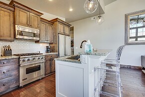 All-season Heber City Condo w/ Stunning Views!