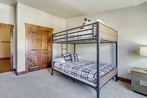 All-season Heber City Condo w/ Stunning Views!