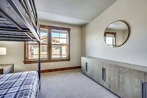 All-season Heber City Condo w/ Stunning Views!
